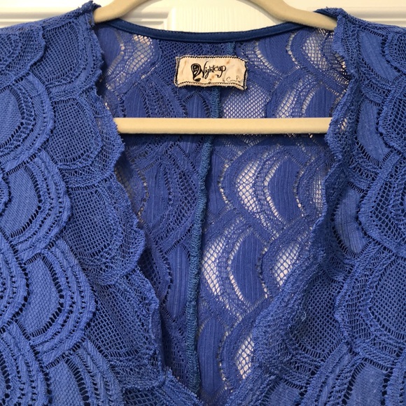 Nightcap Deep V Lace Dress - Picture 6 of 8